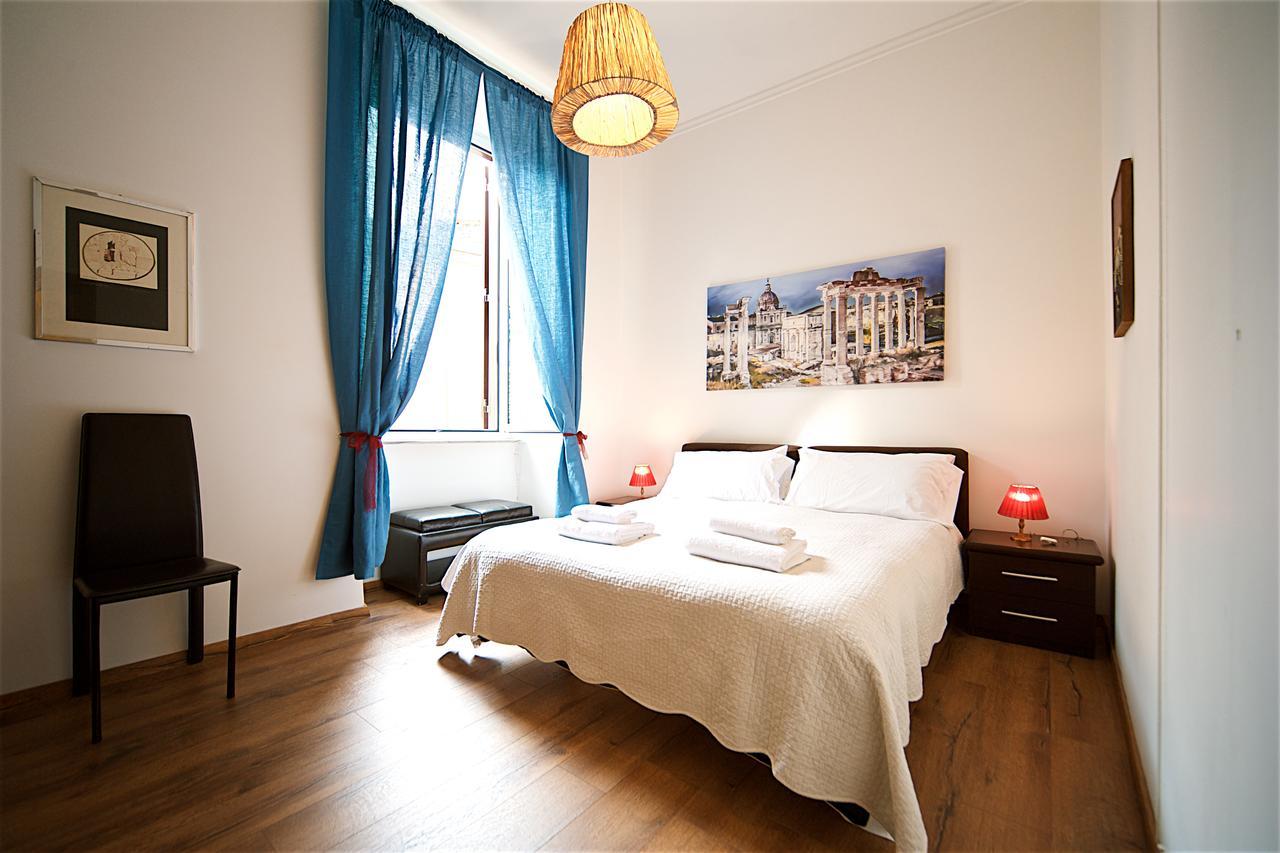 Vetrina Holidays Apartment Navona Roma Ngoại thất bức ảnh
