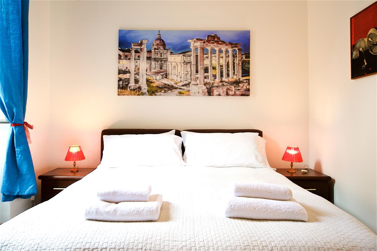 Vetrina Holidays Apartment Navona Roma Ngoại thất bức ảnh