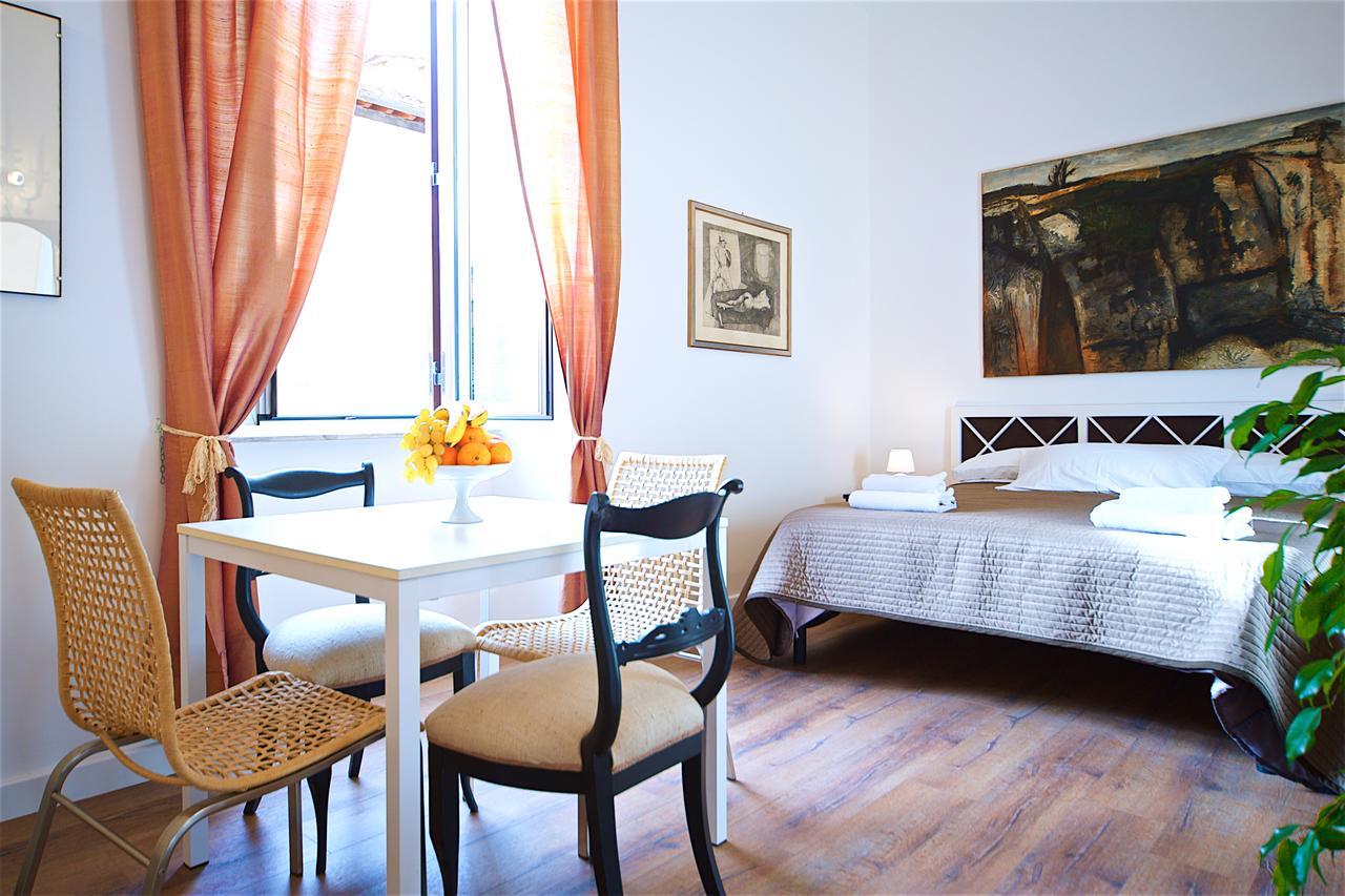 Vetrina Holidays Apartment Navona Roma Ngoại thất bức ảnh